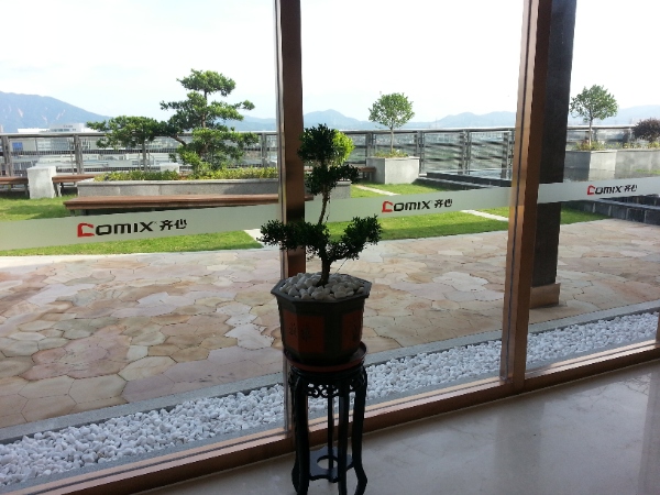 精心设计的屋顶花园——享受阳光与美景的完美融合 resized-微信图片_20251128120228_667_39.jpg